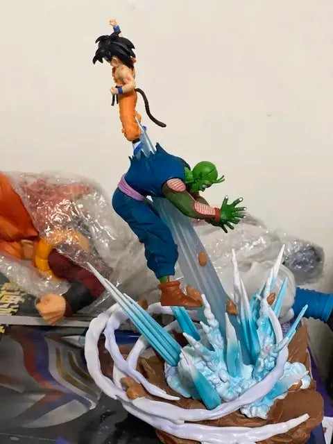 Dragon Ball Z Majin Buu Vs Son Goku Figurine